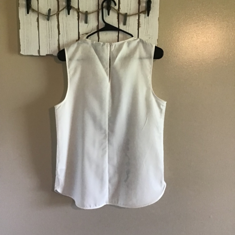 H & M Blouse - Picture 2 of 9